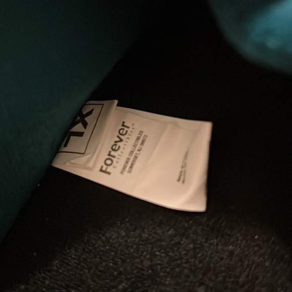 NFL Eagles Slippers - Picture 4 of 5